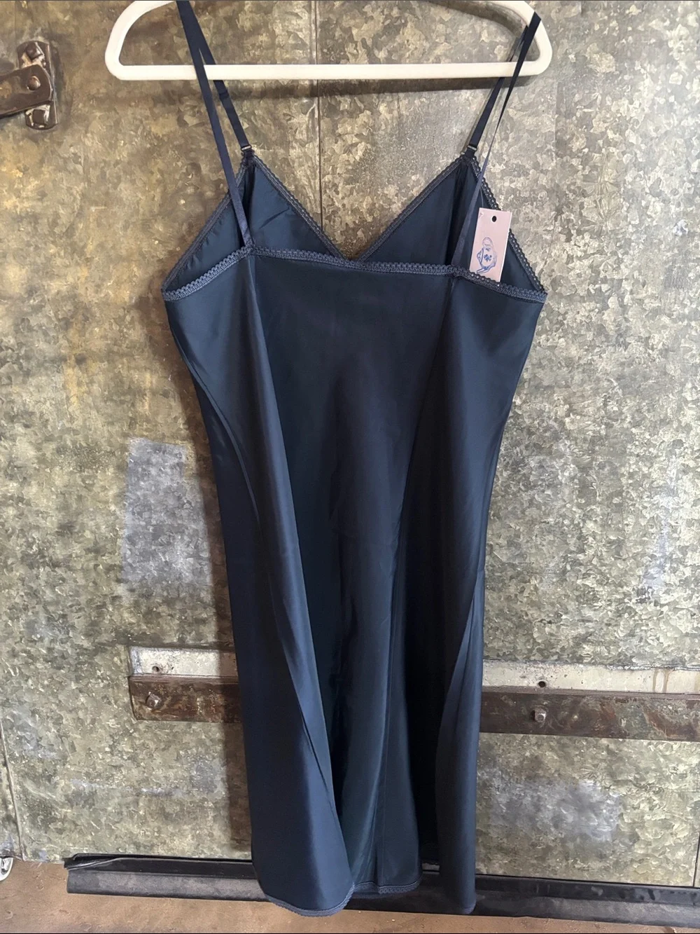 🎀Vintage🎀 Navy Satin Slip Dress with Lace Trim Size Med/Large - Picture 5 of 6